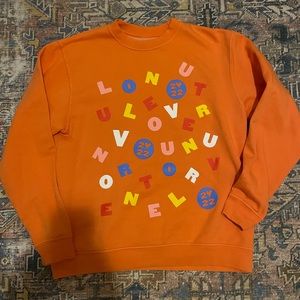 Harry Styles LOT 22’ crew neck